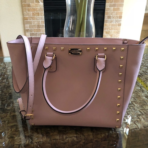 Michael Kors Handbag - Picture 8 of 8